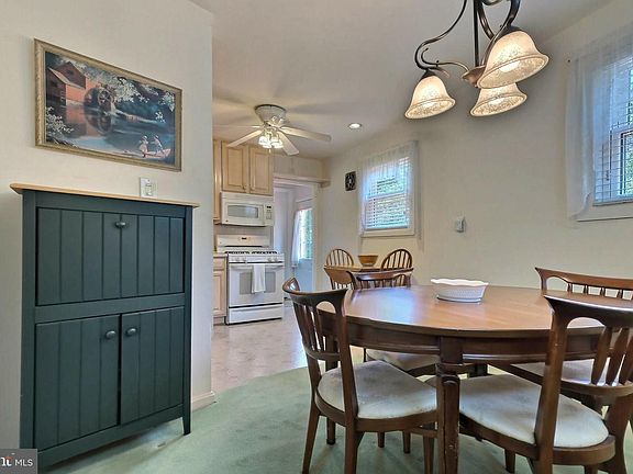 5th image of 4809 Wilwyn Way