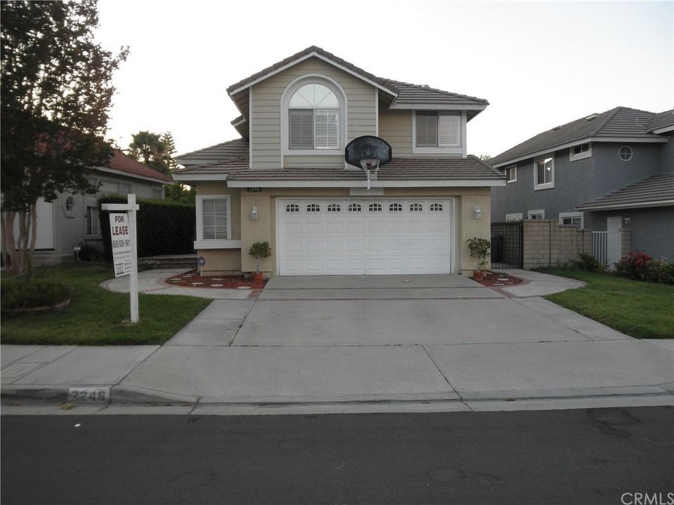 1st image of 2246 Hedgerow Ln
