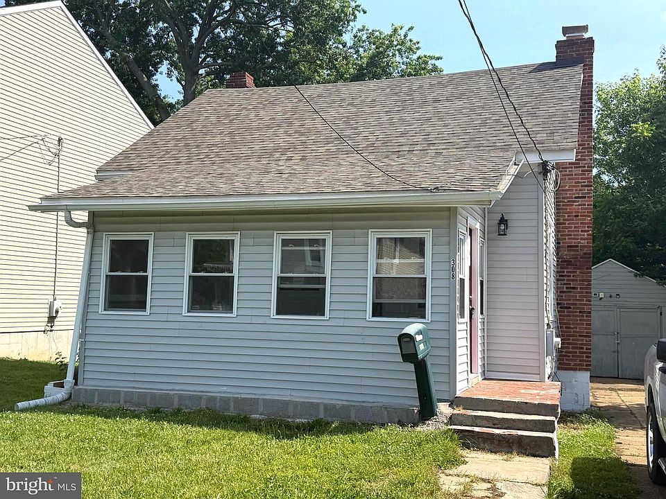 1st image of 308 7th St