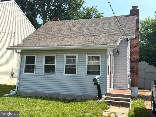 308 7th St, New Castle, DE 19720