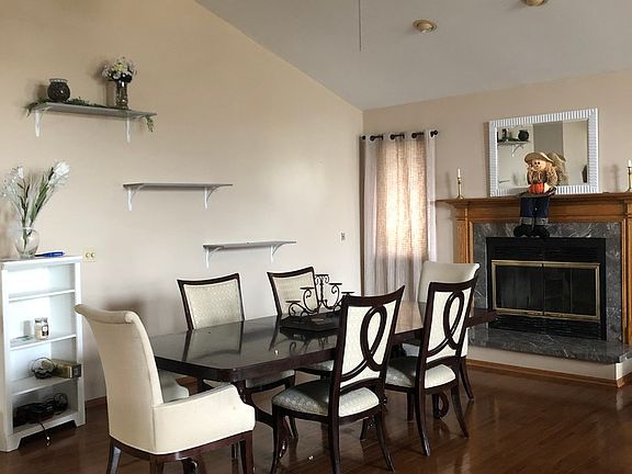 5th image of 20400 S Grand Prairie Ln