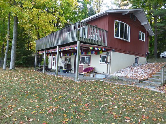 Front Entrance to apartment