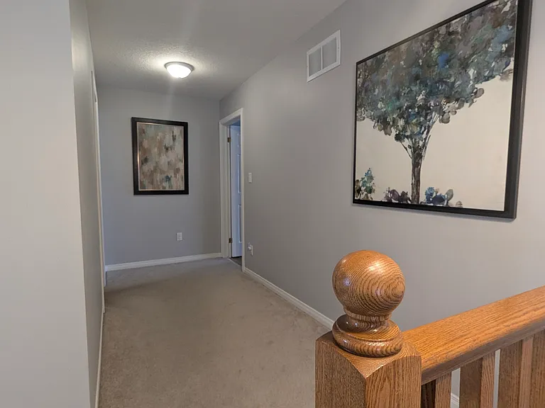 69 Jonathon Ct — Photo 10