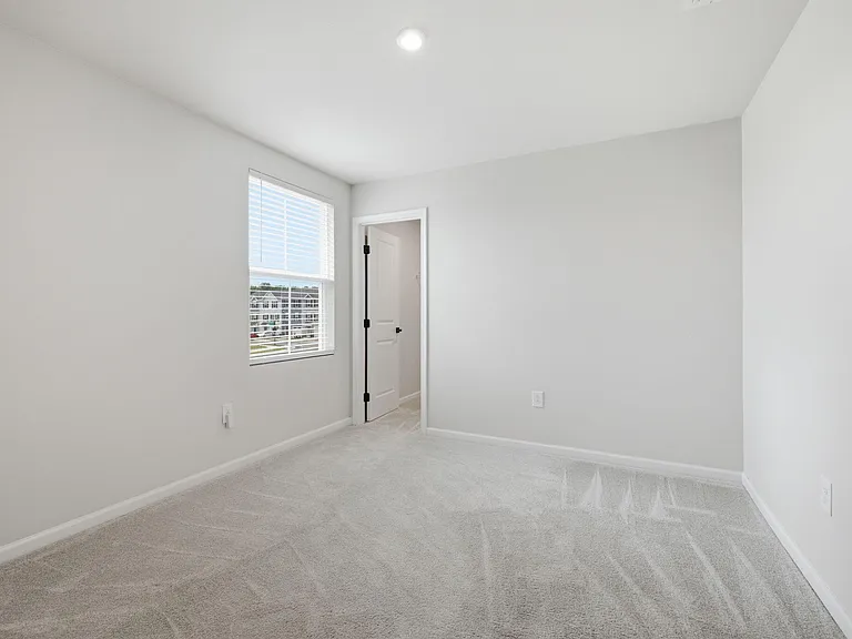 1432 Burgundy Bluff Ln — Photo 30