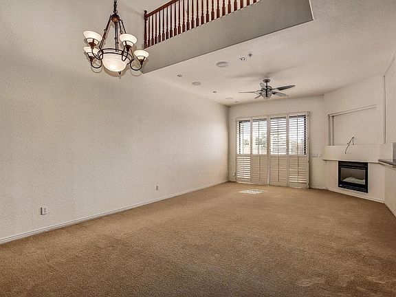 3rd image of 19550 N Grayhawk Dr Unit 1095