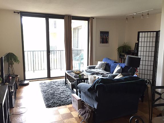 2nd image of 4242 E West Hwy #801