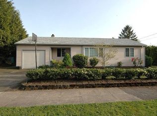 8106 SE Tibbetts St, Portland, OR 97206