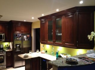 169 W Dempster St, Des Plaines, IL 60016