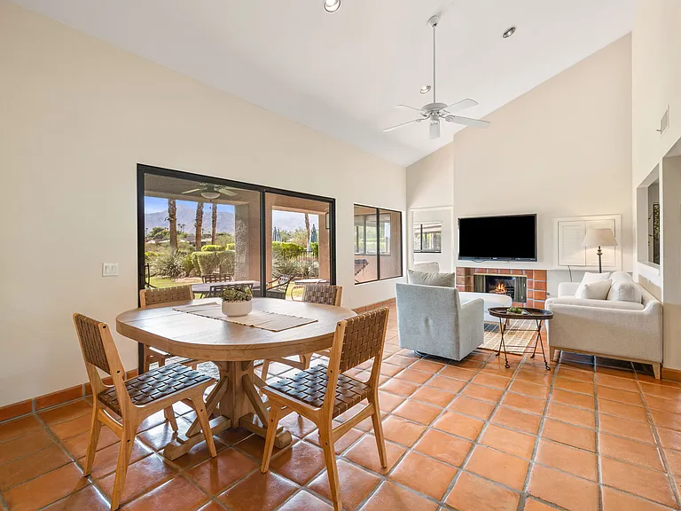 48846 Mescal Ln — Photo 20