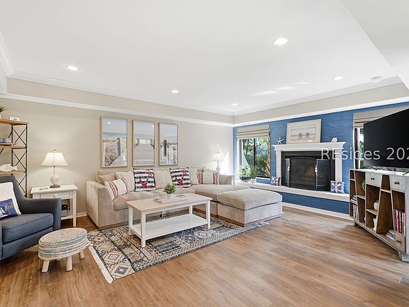 5th image of 25 Carnoustie Rd APT 30