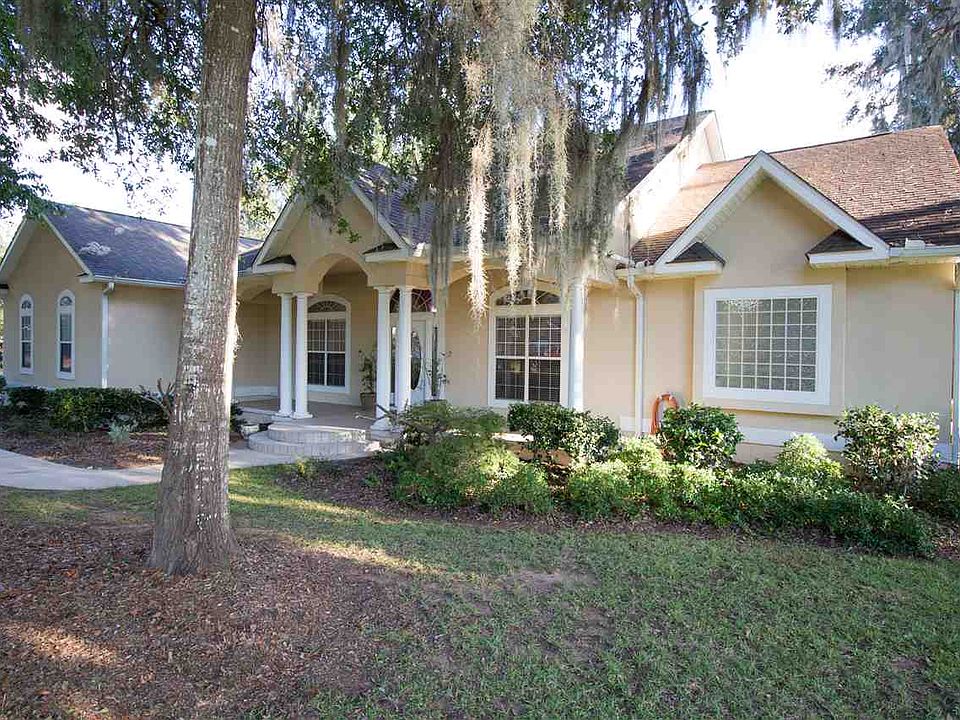 1st image of 1216 Greensward Dr
