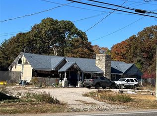 1178 Udall Rd, Bay Shore, NY 11706