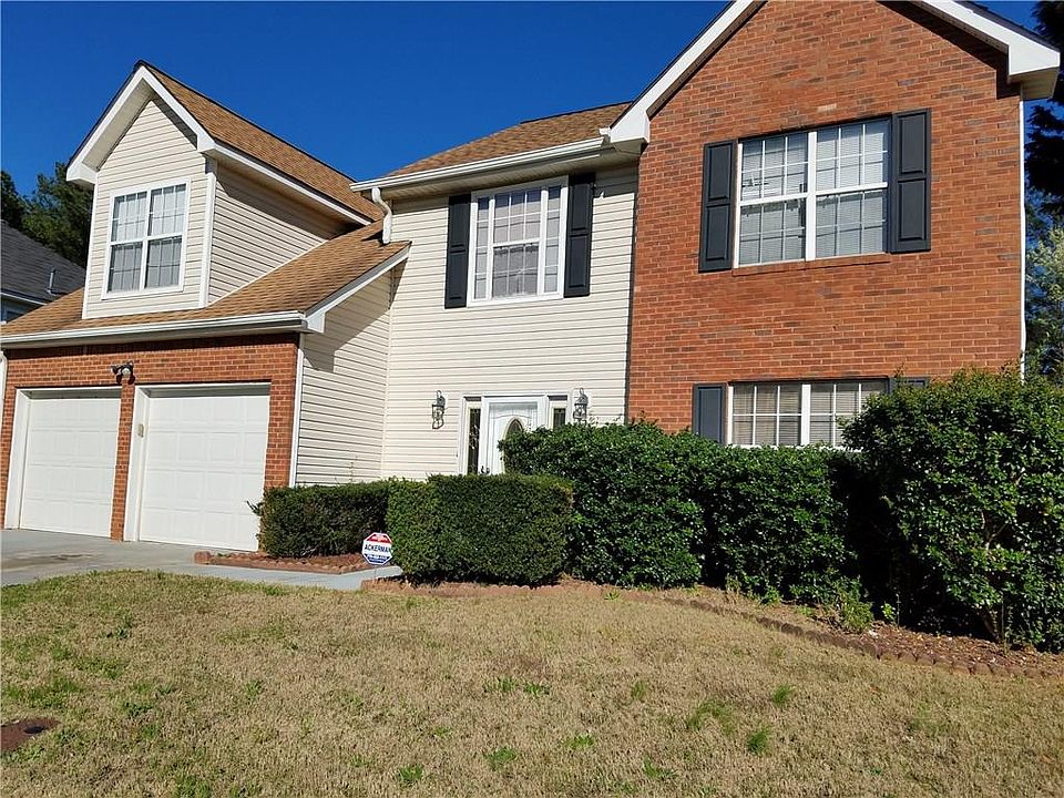 1st image of 2964 Hampton Club Way
