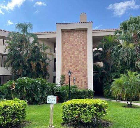 2nd image of 7472 La Paz Boulevard #103