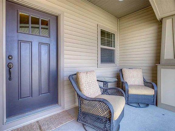 2nd image of 8654 Silverwood Dr