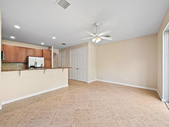 5th image of 3139 SW Otter Lane