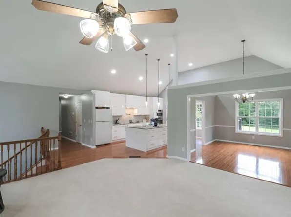 45 Buell Jones Rd, Carrollton, GA 30117