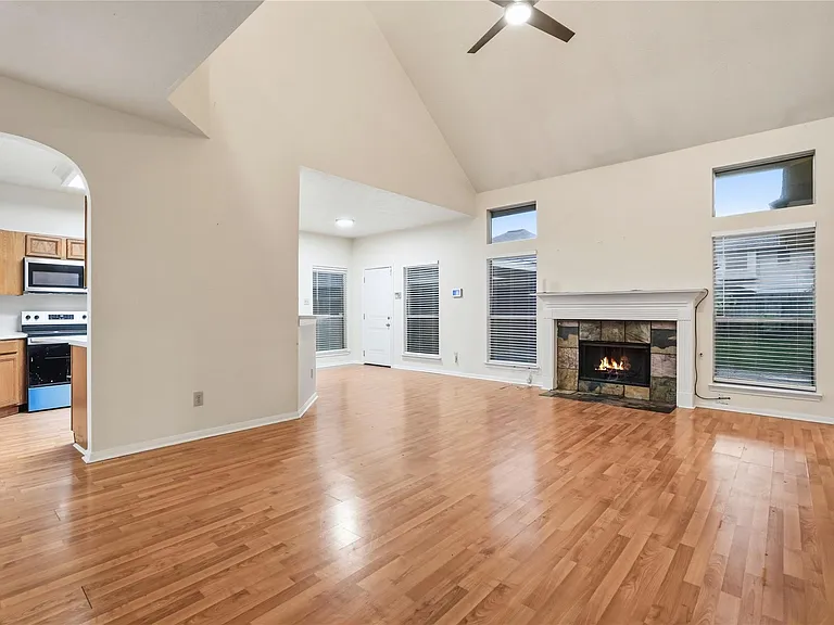14203 Torrey Forest Dr — Photo 9
