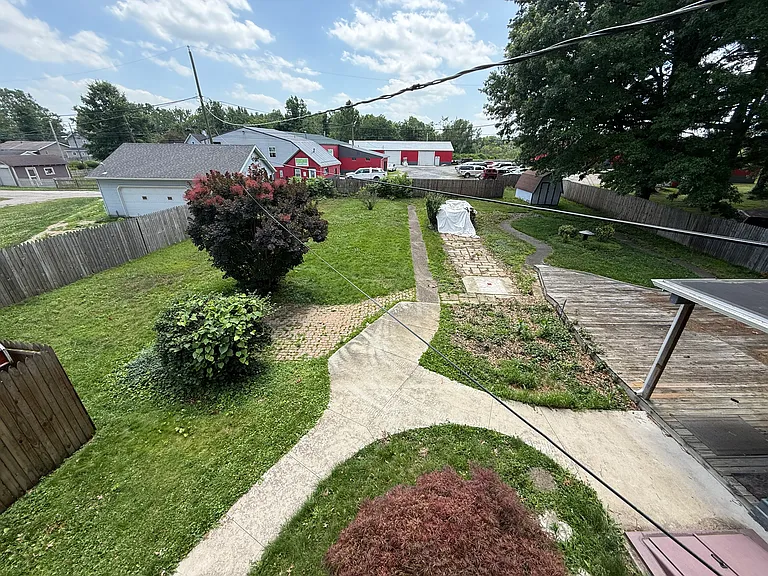 756 E High Ave — Photo 3