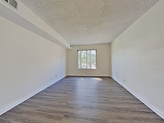 2nd image of 13620 S Lamon Ave APT 419
