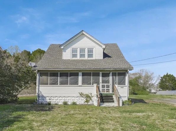 32533 Chincoteague Rd, New Church, VA 23415