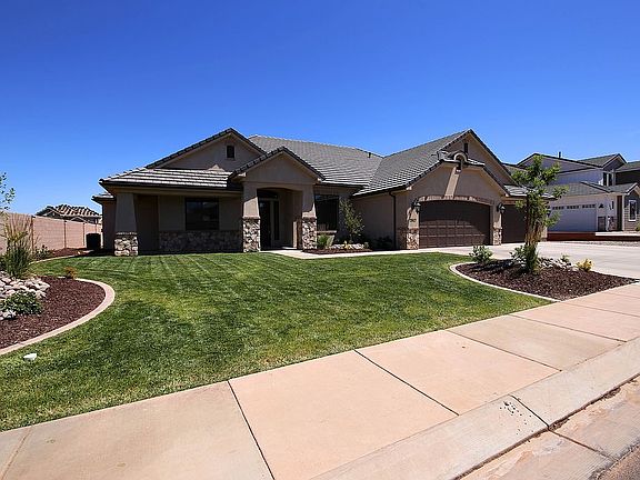 2nd image of 2947 E Horseman Park Dr