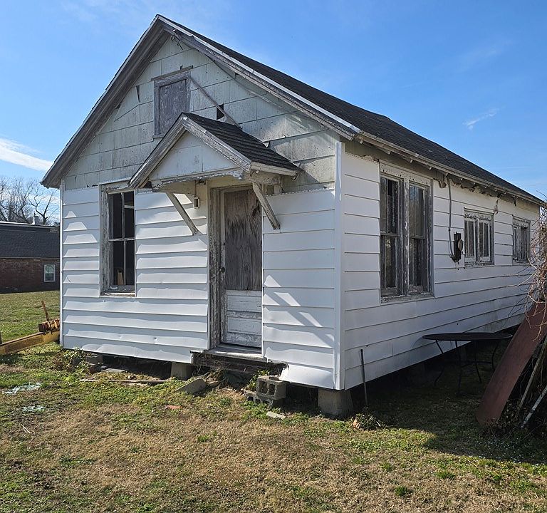 2nd image of 13117 Scallop St