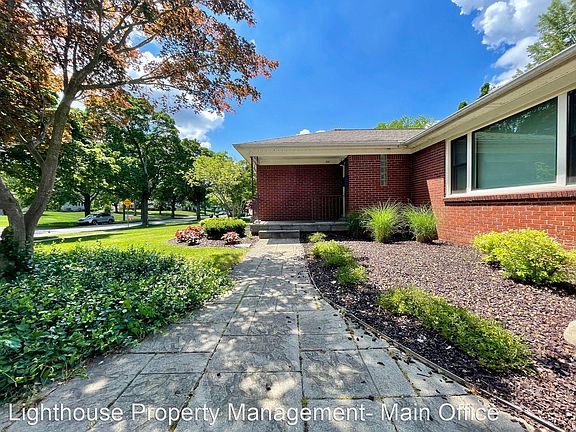 5th image of 647 Sligh Blvd NE
