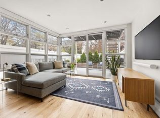 402 Pacific St APT 1, Brooklyn, NY 11217
