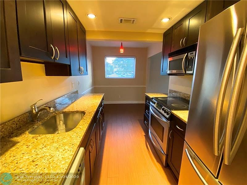 1st image of 2591 NE 55th Ct APT 105