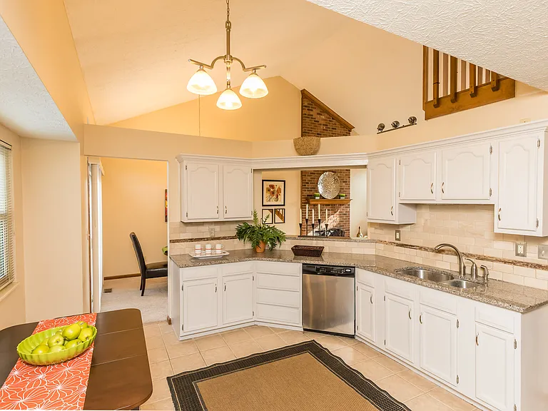 4112 Loughmoor Dr — Photo 10