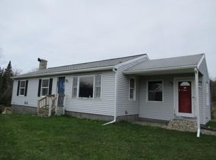 26 Old Dresden Rd, Wiscasset, ME 04578