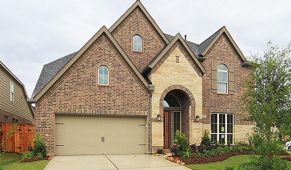 1st image of 28106 Castle Park Ln