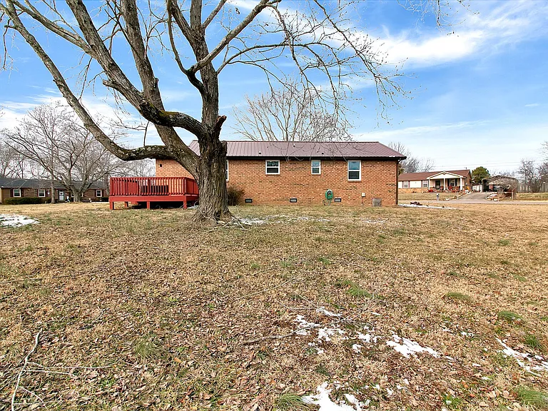729 Welsey Dr — Photo 23