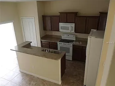10761 Savannah Landing Cir #10761 — Photo 10