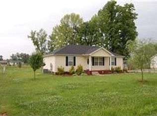 367 N Harris Rd, Portland, TN 37148