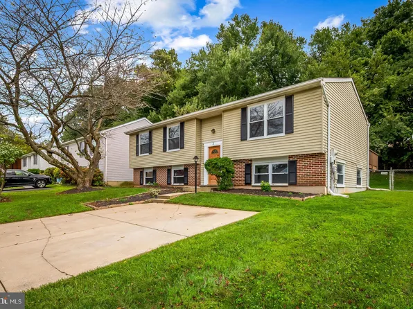 3 Rozina Ct, Owings Mills, MD 21117