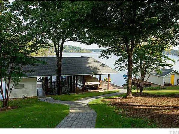 186 Munday Oakley Rd, Semora, NC 27343