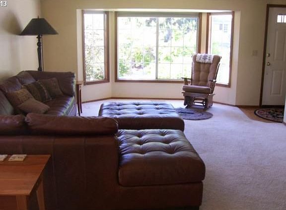 3rd image of 11536 SW Twin Park Pl