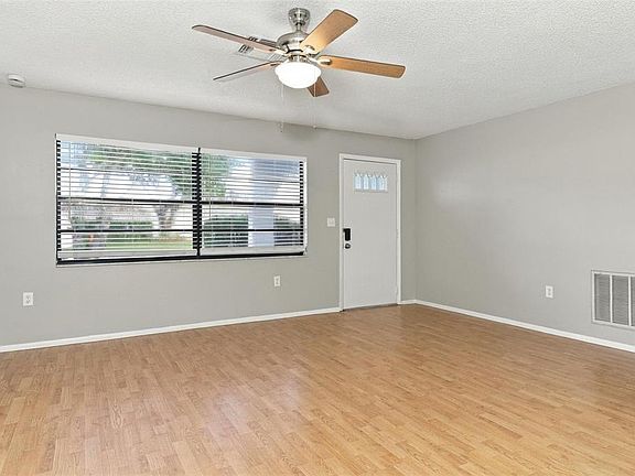 3rd image of 7752 ROYAL STEWART DRIVE