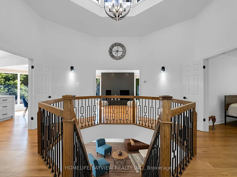 23 Country Club Ln — Photo 5