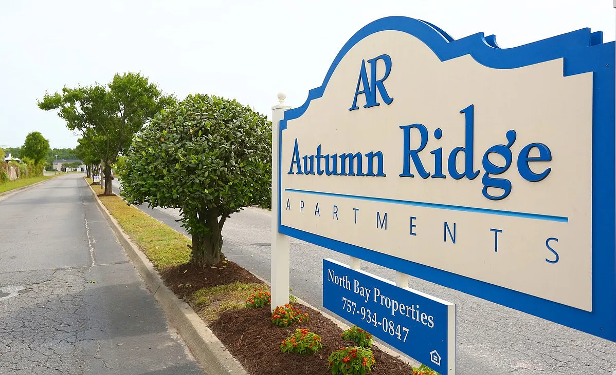 Autumn Ridge Apartments — Photo 1