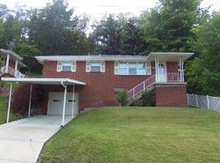 103 McKinley Rd, Weirton, WV 26062