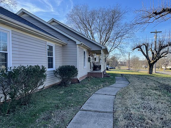 5th image of 3233 Arthur Dr