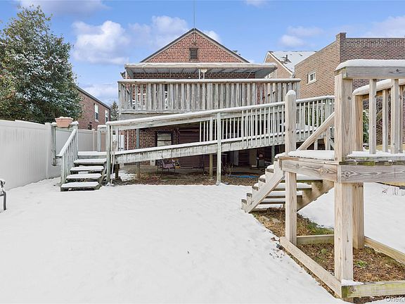 5th image of 1340 Stadium Avenue