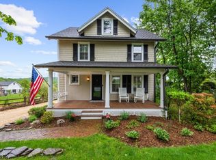 985 Old Chester, Chester, NJ 07930