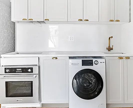 2nd image of 164 Ludlow St APT 16