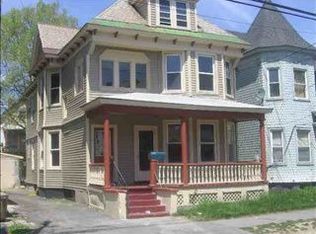 23 Robinson St, Schenectady, NY 12304
