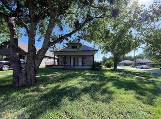 1313 Burnett St, Wichita Falls, TX 76301