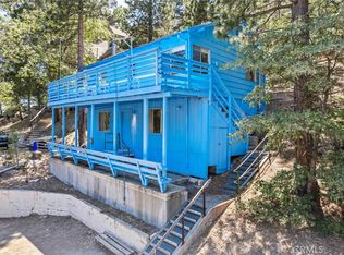 1131 Scenic Way, Rimforest, CA 92378